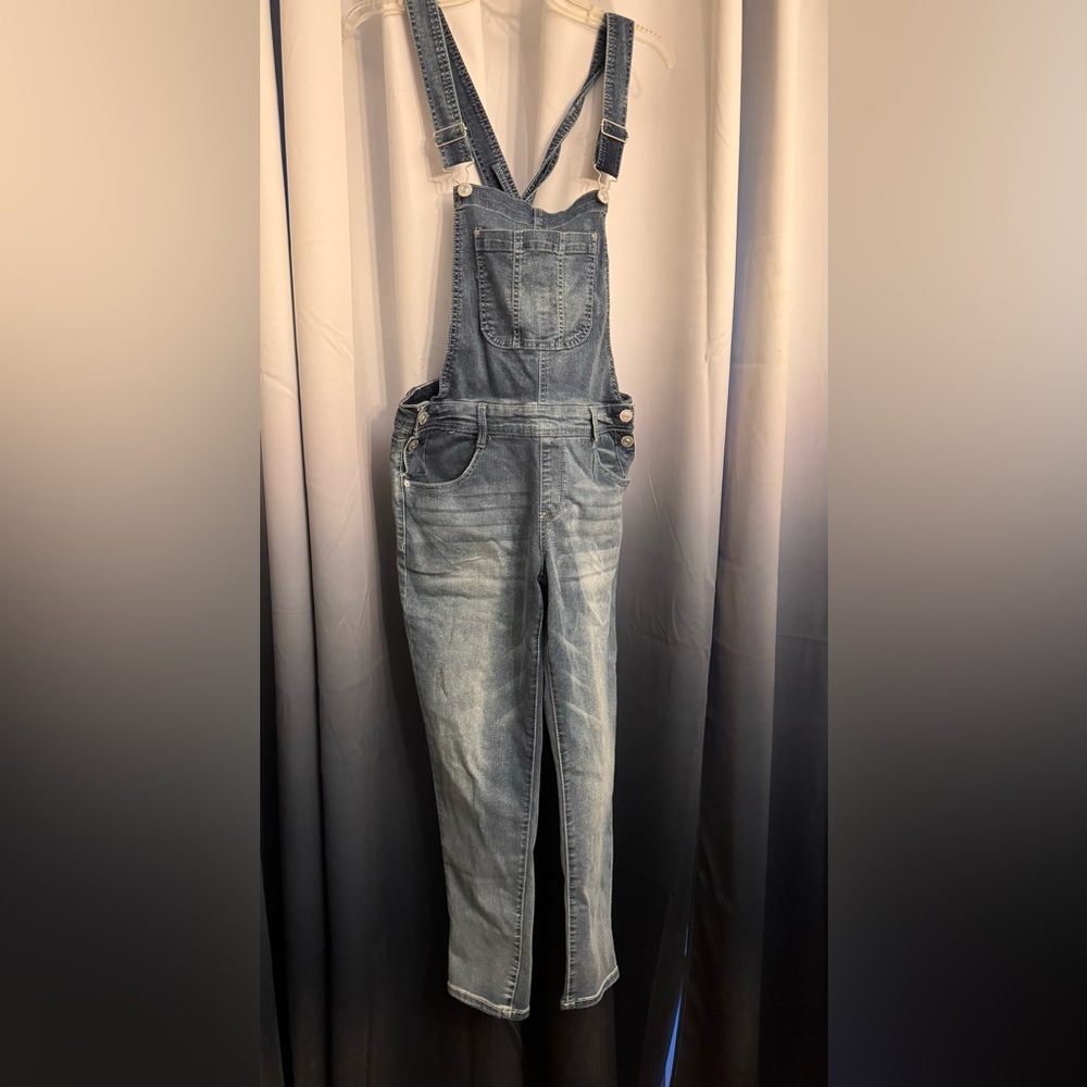 New without tags WallFlower Denim Overalls Jrs Sz L